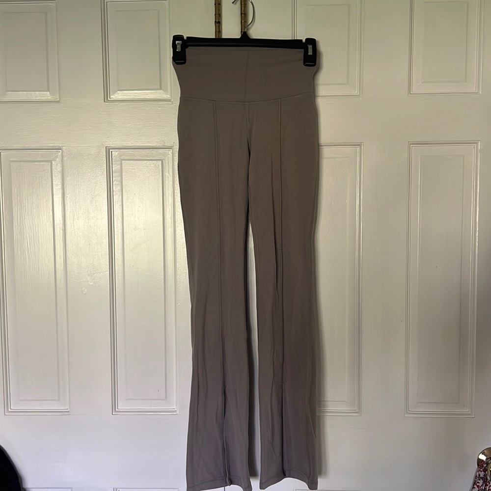 ARITZIA TNA Butter Flare Leggings With Slit